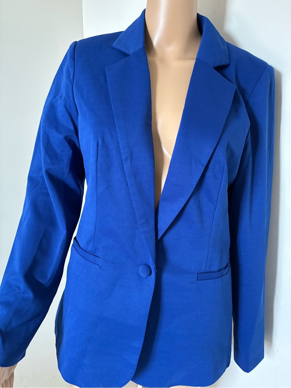 Classic Women's Single-Button Blazer in Cobalt Blue